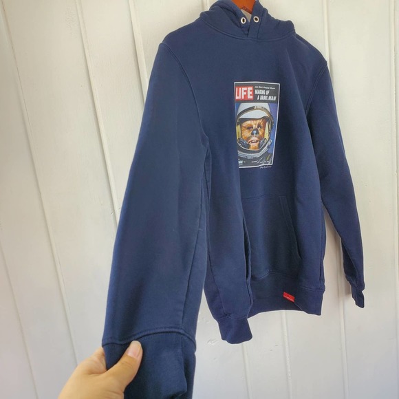 Lance & Malone Navy Blue Vegan Chewbacca Life Magazine Graphic Hoodie US Small - Picture 3 of 11